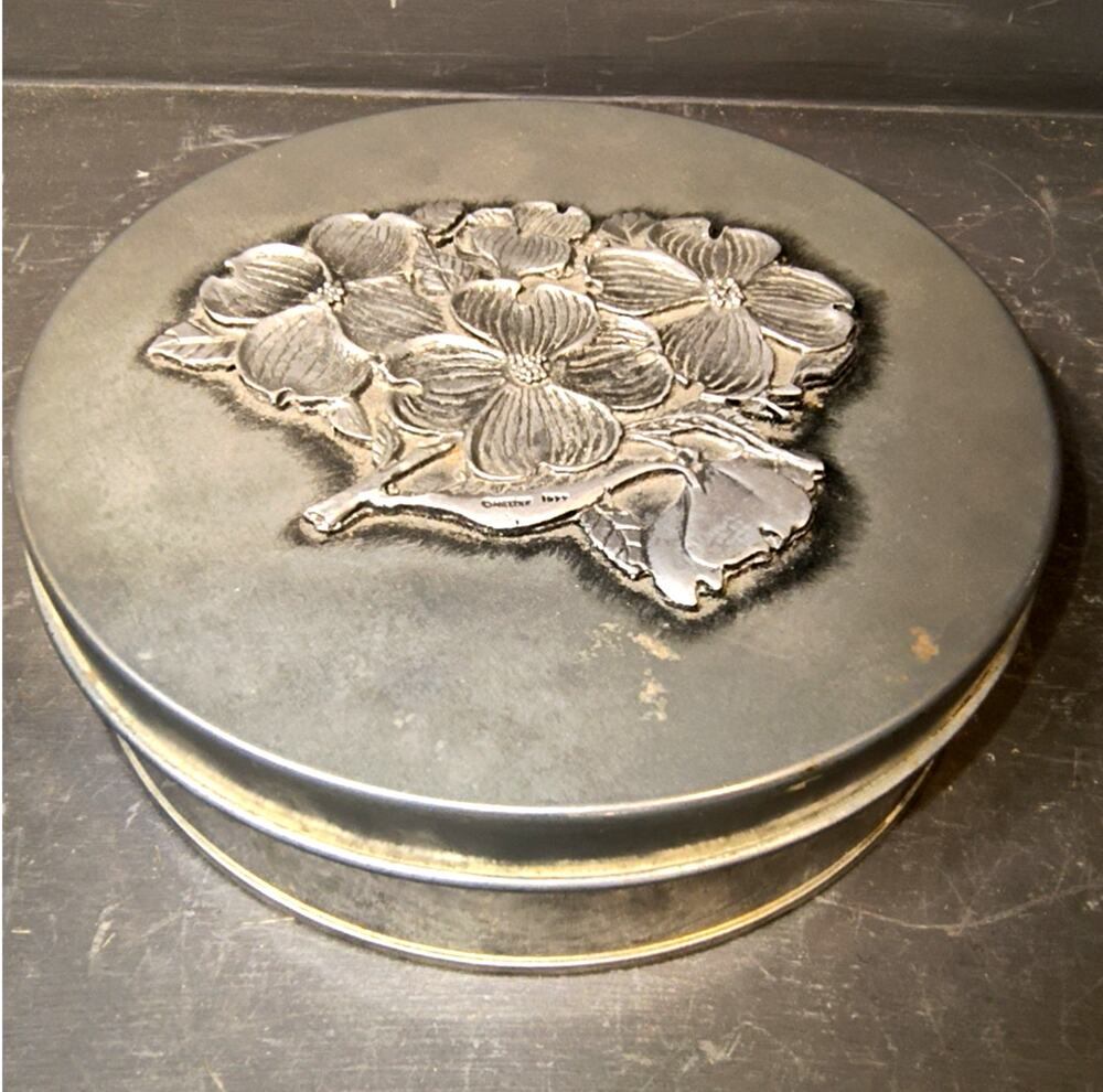 2011.  Vintage Metzke Pewter Lidded Round Tin Dogwood Blossoms 6 Inch